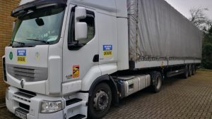 Camión con suministros como parte de la donación de ayuda humanitaria de la Iglesia SUD