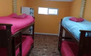 La Iglesia dona mobiliario y camas a albergue de niñas en Argentina