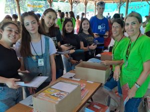 Jóvenes SUD reciben apoyo gracias al voluntariado y donaciones de la Iglesia